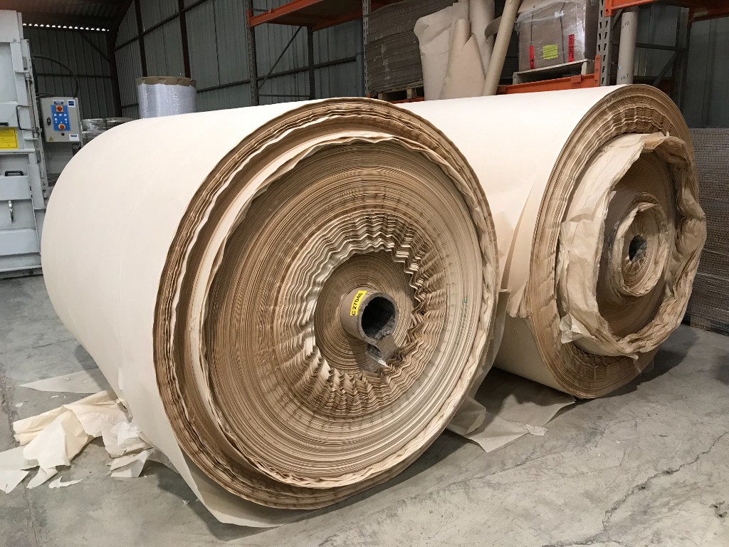 Bobines endommagées par coups sur tranche — atelier Parisloire